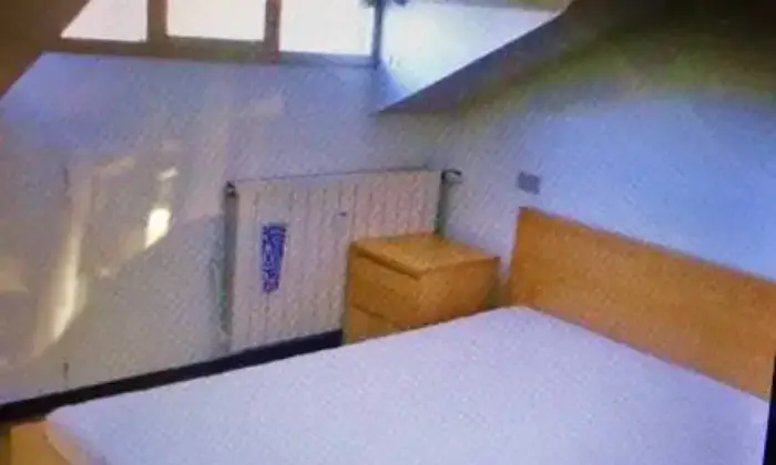 Rexer-Lanzo-Torinese-Mansarda-a-Lanzo-Torinese-CAMERA-DA-LETTO