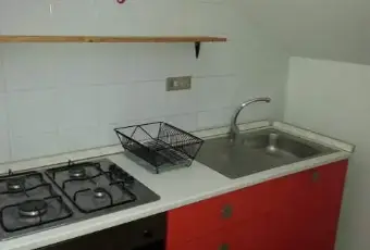 Rexer-Lanzo-Torinese-Bilocale-arredato-a-Lanzo-Torinese-CUCINA