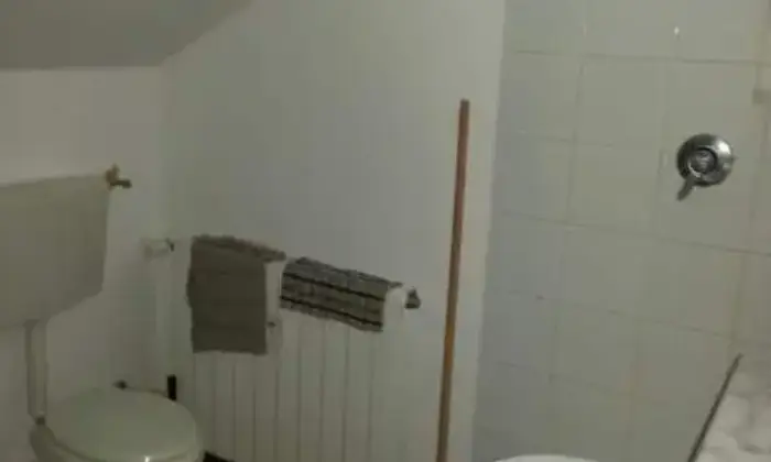 Rexer-Lanzo-Torinese-Bilocale-arredato-a-Lanzo-Torinese-BAGNO
