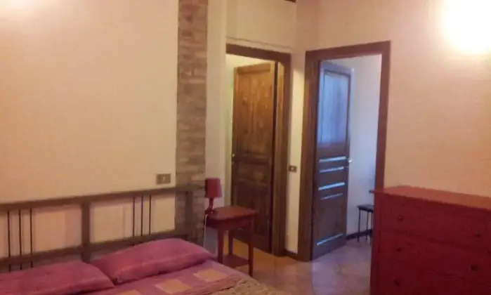 Rexer-Parma-Bilocale-a-Parma-CAMERA-DA-LETTO