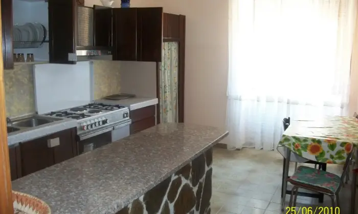 Rexer-Laureana-Cilento-Appartamento-a-Matonti-CUCINA