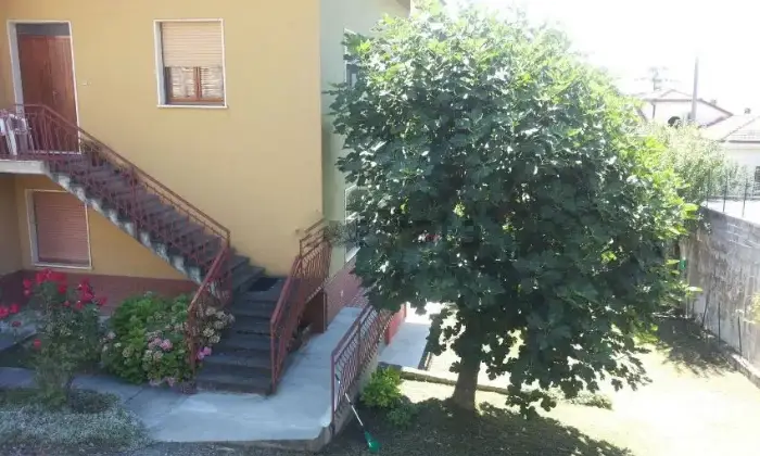 Rexer-Bardi-Trilocale-a-Bardi-GIARDINO