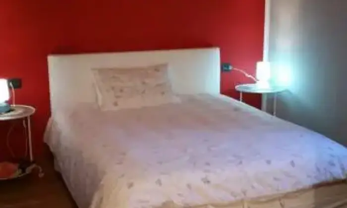 Rexer-Masate-Appartamento-per-brevi-periodi-CAMERA-DA-LETTO