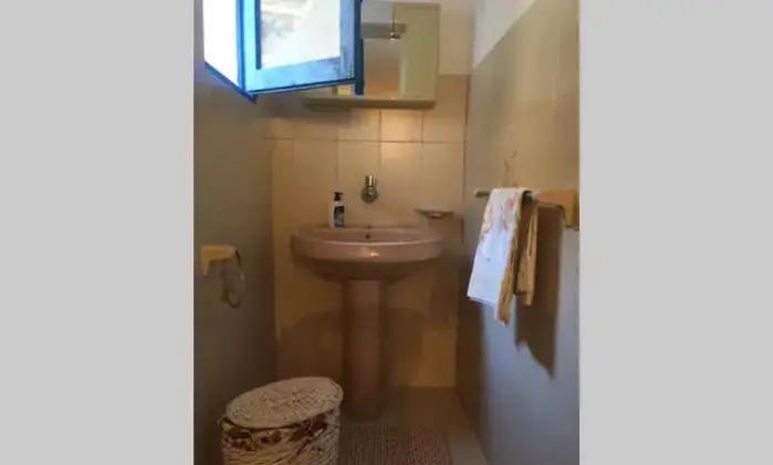 Rexer-Trapani-Casa-vacanza-con-giardino-BAGNO
