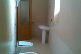 Rexer-Napoli-VENDO-QUADRILOCALE-VICINO-OSPEDALE-EVANGELICOVILLA-BETANIA-BAGNO