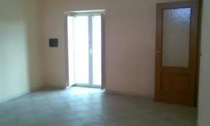 Rexer-Napoli-VENDO-QUADRILOCALE-VICINO-OSPEDALE-EVANGELICOVILLA-BETANIA-CAMERA-DA-LETTO