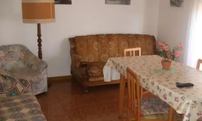 Rexer-Castiglione-della-Pescaia-Castiglione-della-Pescaia-affitto-CUCINA-Salone