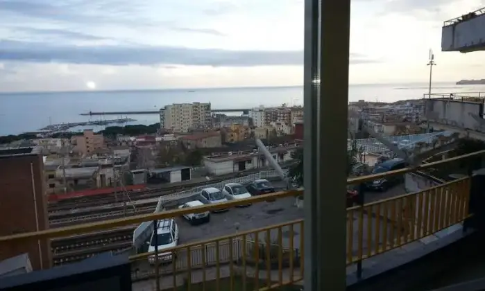 Rexer-TrentolaDucenta-In-affitto-appartamento-ideale-per-vacanza-al-mare-mq-numero-local-VISTA