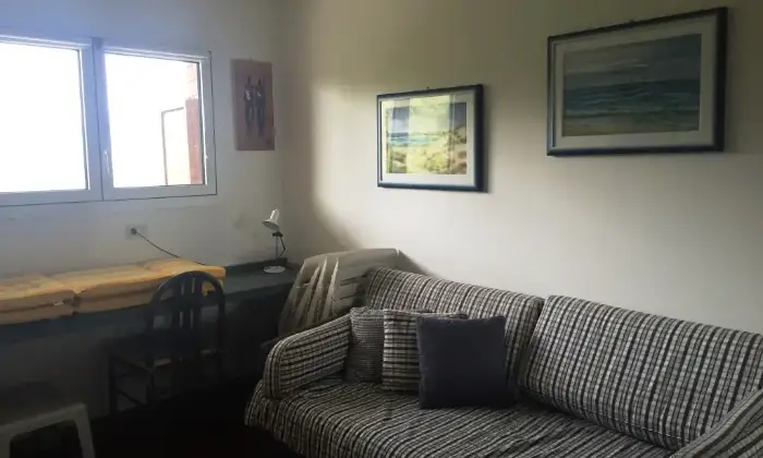 Rexer-Manerba-del-Garda-LAGO-DI-GARDA-Manerba-km-da-Desenzano-del-Garda-Appartamento-FRONTE-LAGO-In-residence-CAMERA-DA-LETTO
