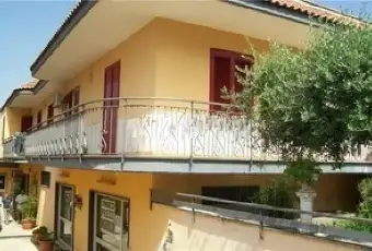 Rexer-Nola-Villetta-a-schiera-in-affitto-via-Casamarciano-Nola-TERRAZZO