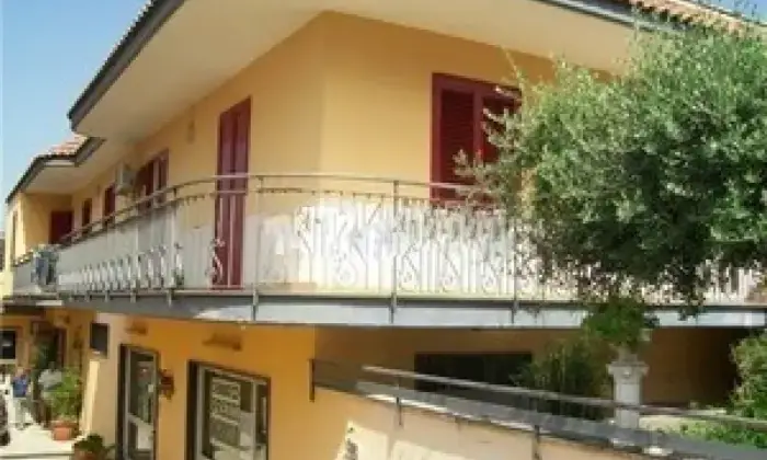 Rexer-Nola-Villetta-a-schiera-in-affitto-via-Casamarciano-Nola-TERRAZZO