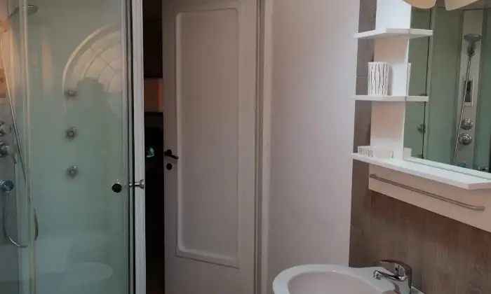 Rexer-Salerno-Appartamento-in-vendita-Bagno