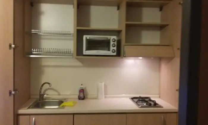 Rexer-Napoli-Monolocale-solo-per-Brevi-periodi-CUCINA