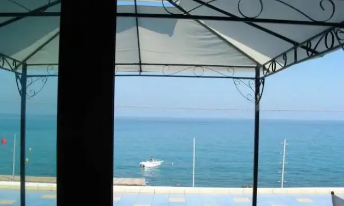 Rexer-Messina-Affittasi-appartamento-a-picco-sul-mare-ALTRO