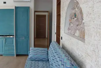 Rexer-Messina-Affittasi-appartamento-a-picco-sul-mare-SALONE