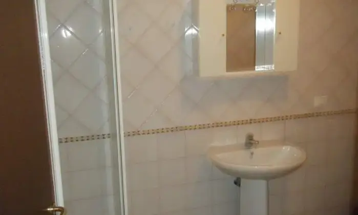 Rexer-Bologna-Appartamento-monolocale-BAGNO
