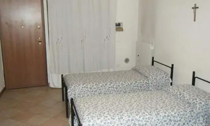 Rexer-Bologna-Appartamento-monolocale-CAMERA-DA-LETTO