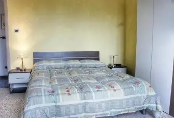 Rexer-Imperia-Casa-vacanze-Imperia-passi-dal-mare-con-Giardino-CAMERA-DA-LETTO