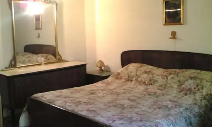 Rexer-Tagliacozzo-Affittasi-trilocale-mq-con-ampio-terrazzo-CAMERA-DA-LETTO