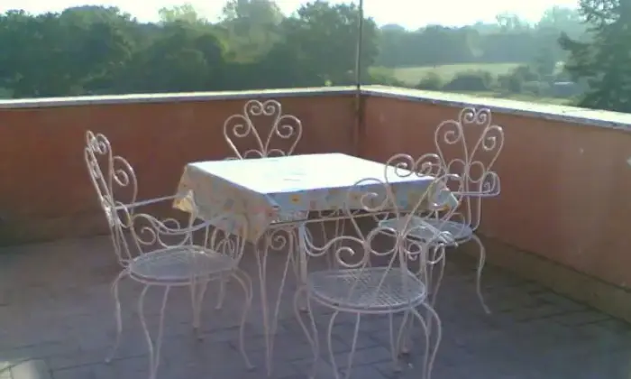 Rexer-Tagliacozzo-Affittasi-trilocale-mq-con-ampio-terrazzo-TERRAZZO