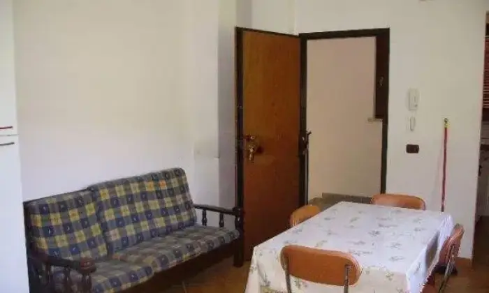 Rexer-Nocera-Umbra-Affitto-di-bilocale-in-localit-Aggi-Nocera-Umbra-SALONE