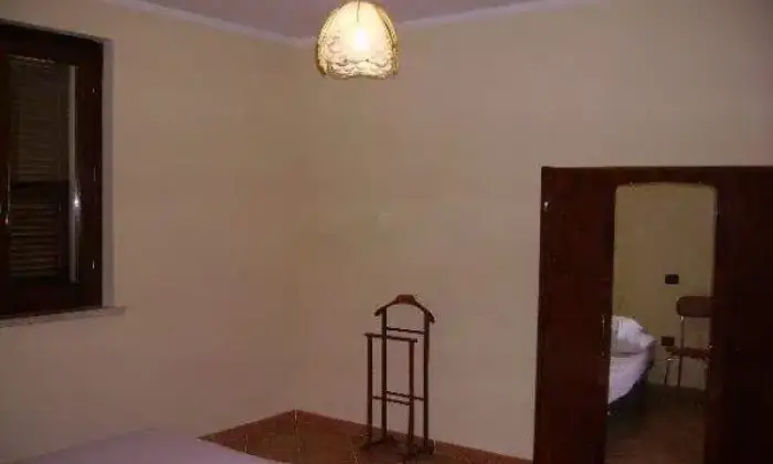 Rexer-Nocera-Umbra-Affitto-di-bilocale-in-localit-Aggi-Nocera-Umbra-CAMERA-DA-LETTO