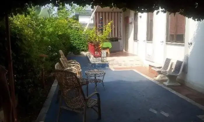 Rexer-Campomarino-Appartamentomq-con-giardino-mq-TERRAZZO