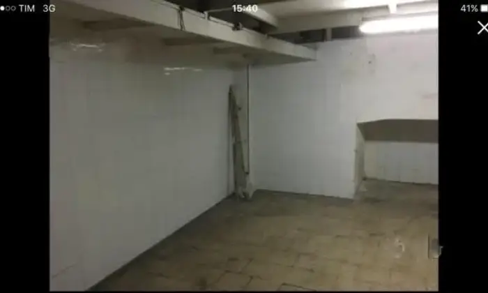 Rexer-Manfredonia-Affitarsi-Box-mq-GARAGE