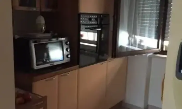 Rexer-LAquila-Appartamento-via-Giovanni-Feneziani-LAquila-CUCINA