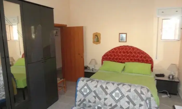 Rexer-Maruggio-Villa-Strada-Provinciale-Maruggio-CAMERA-DA-LETTO
