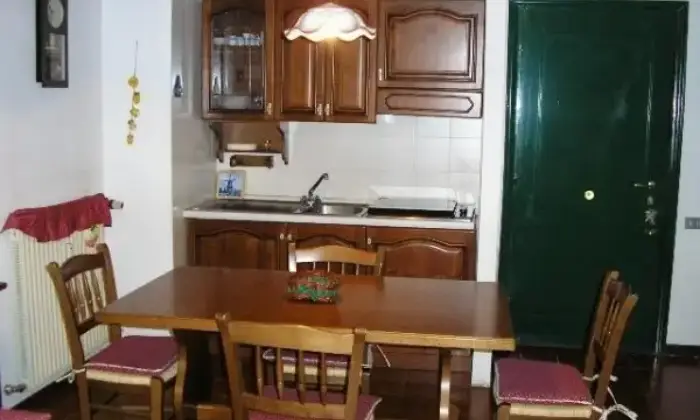 Rexer-Rocca-Di-Mezzo-Attico-Mansarda-in-affitto-via-Antonio-del-Fante-Rocca-Di-Mezzo-CUCINA