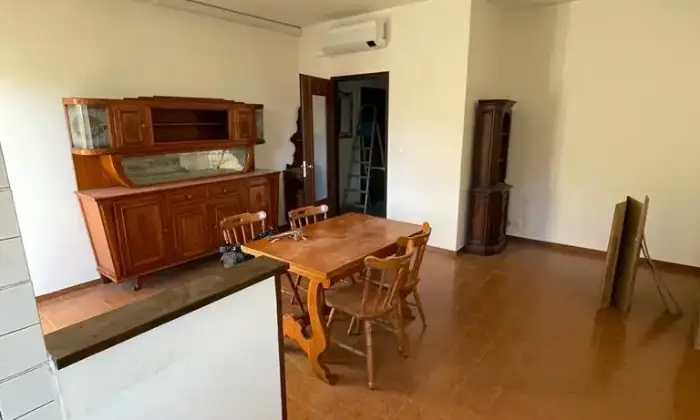 Rexer-Colleretto-Castelnuovo-Luminoso-e-panoramico-bilocale-arredato-Luminoso-e-panoramico-bilocale-arredato-Cucina
