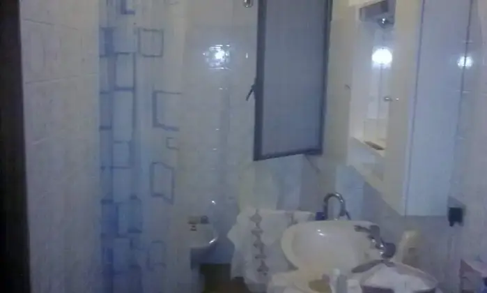 Rexer-Porto-San-Giorgio-Casa-mare-porto-san-giorgio-BAGNO