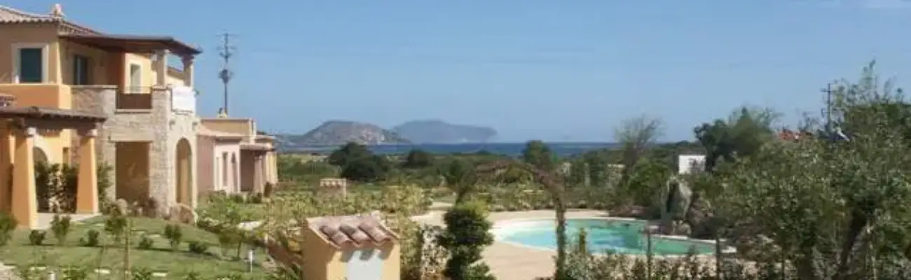 Rexer-Loiri-Porto-San-Paolo-Trilocale-piscina-giardino-vista-mare-ALTRO