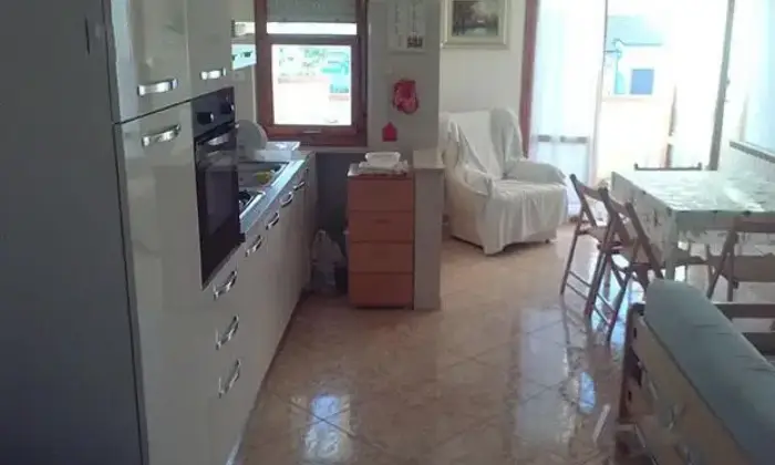 Rexer-Alba-Adriatica-Casa-vacanze-Alba-Adriatica-mt-dal-mare-CUCINA