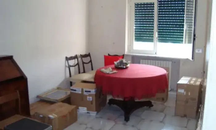 Rexer-Napoli-Vani-quattro-ed-accessori-CAMERA-DA-LETTO