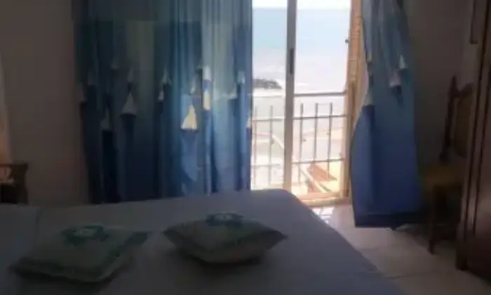 Rexer-Nettuno-Appartamento-CAMERA-DA-LETTO
