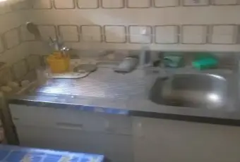 Rexer-Bardonecchia-Bilocale-arredato-a-Bardonecchia-CUCINA