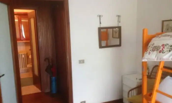 Rexer-Bardonecchia-Bilocale-arredato-a-Bardonecchia-CAMERA-DA-LETTO