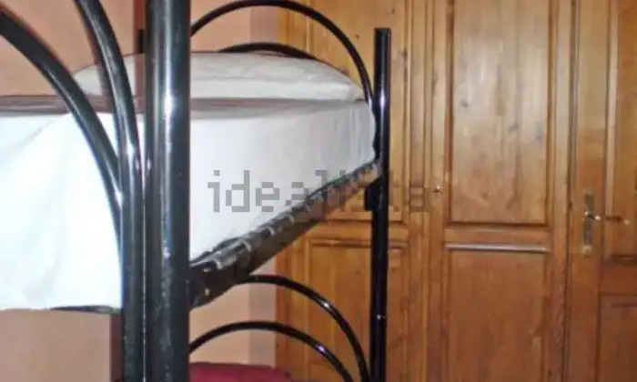 Rexer-Roma-Affitto-di-trilocale-in-via-Augusto-Persichetti-CasalottiSelva-NeraValle-Santa-Roma-CAMERA-DA-LETTO