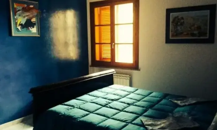 Rexer-Castiglione-del-Lago-Villa-stagionale-a-settimana-CAMERA-DA-LETTO