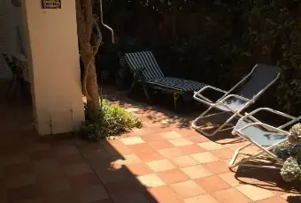 Rexer-capri-Fittasi-appartamento-Luglio-Agosto-GIARDINO
