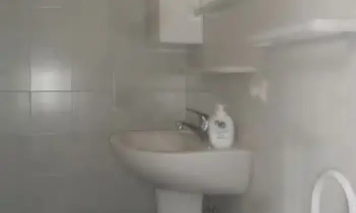 Rexer-Castelvetrano-Affittasi-mesi-estivi-bilocale-arredato-a-Marinella-di-Selinunte-BAGNO