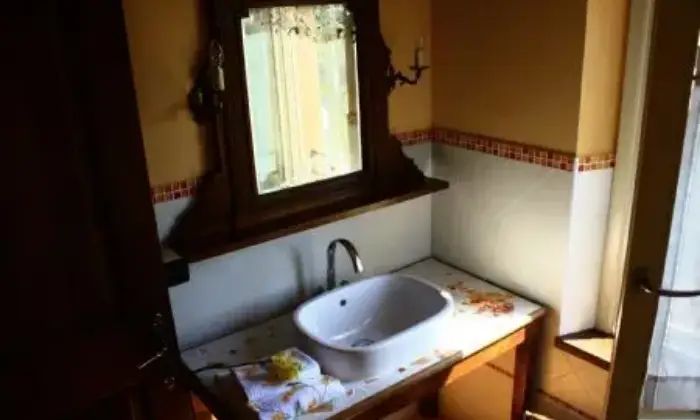 Rexer-Busseto-Bed-and-Breakfast-Cera-una-Volta-Reggio-Emilia-BAGNO