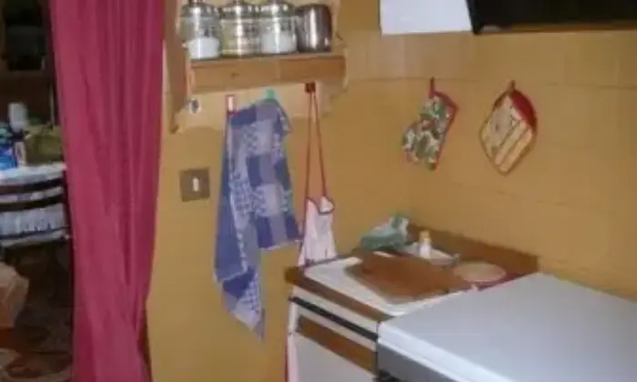 Rexer-Bobbio-Casa-ingresso-indipendente-CUCINA