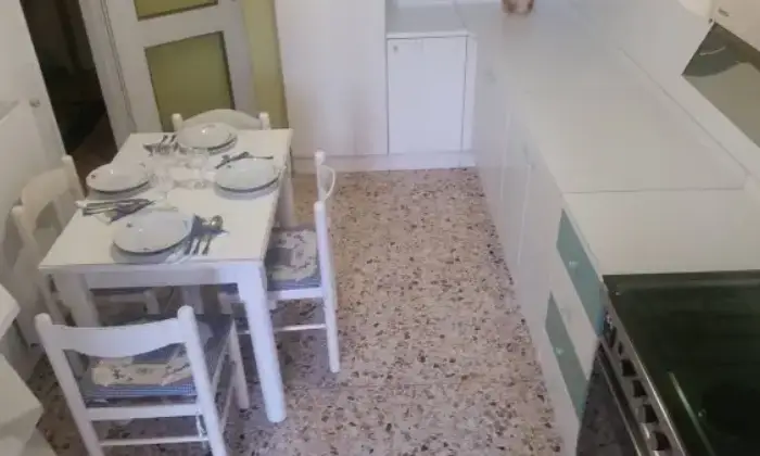 Rexer-Mulazzo-Quadrilocale-via-Roma-Mulazzo-CUCINA