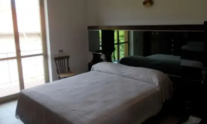 Rexer-Centola-Quadrilocale-via-Rizzo-Centola-CAMERA-DA-LETTO