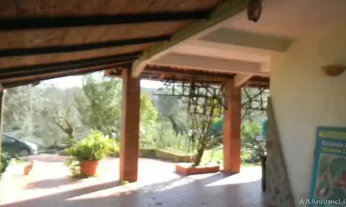 Rexer-Caserta-Rustico-con-camere-ALTRO
