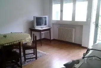 Rexer-Pontebba-Appartamento-vicinanze-tarvisio-posti-letto-SALONE