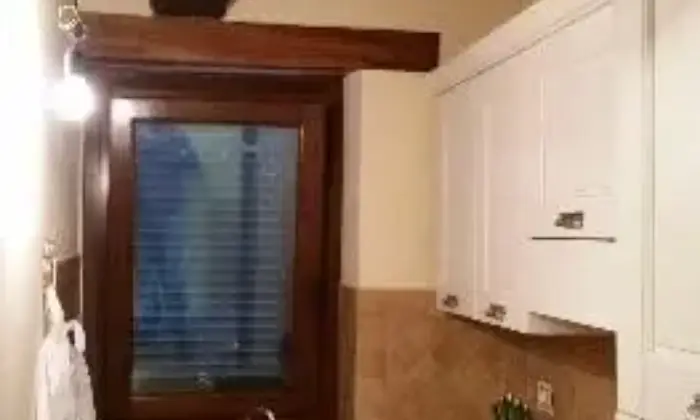 Rexer-Gualdo-Cattaneo-Monolocale-ristrutturato-e-arredato-CUCINA